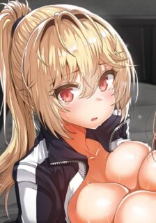 The Two Eves The Girl Trapped in the Wall manhwa